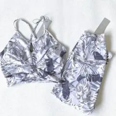 Item thumbnail for item c4c67655-abc8-4ccd-9de6-7a3e6b528d27