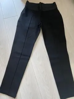 ZARA レギパン 黒 ブラック ハイウエスト L