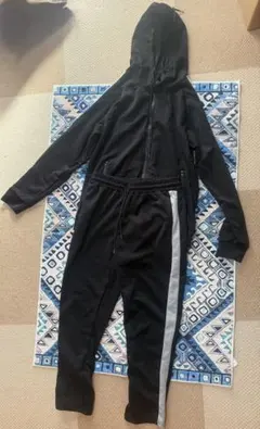 ブラック フード付きジャージ上下セット