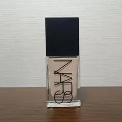 NARS ライトリフレクティング ファンデーション 04335のサムネイル