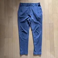 LANVIN en Bleu ストレッチテーパードスラックスリラックスパンツのサムネイル