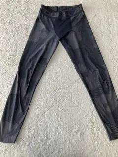 アンダーアーマー ヒートギア　コンプレッション　レギンス　LG