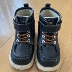 OshKosh B'gosh ブラックブーツのサムネイル