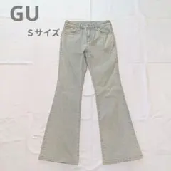 GU　ライトブルー ブーツカットデニム　Ｓサイズ