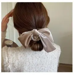 ヘアゴム 大きめリボン ベロア ベージュ 上品 大人かわいい シンプル