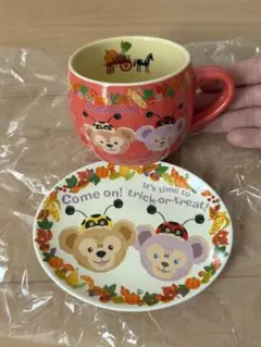 【東京ディズニーシー限定】ダッフィー シェリーメイ カップ＆ソーサー ハロウィン