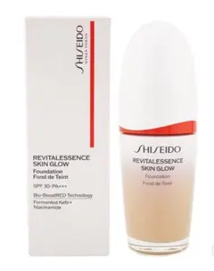 新品 SHISEIDO エッセンス スキングロウ ファンデーション 本体240