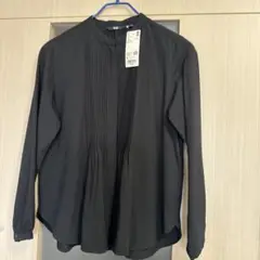 UNIQLO プリーツデザイン ブラックブラウス Sサイズ