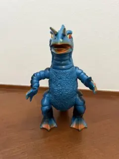 レア1970年代 ビンテージ ソフビ 当時物 六本角 怪獣 無版権 パチ 1970年代 当時物 デビルマン 無版権 パチ ソフビ スタンダード 昭和