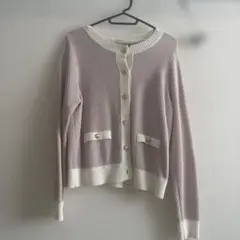 ピンクカーディガン