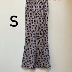 未使用✨Dazy レディース　花柄　薄手　パンツ　S