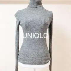【ユニクロ】エクストラファインメリノリブタートルネックセーター（長袖）