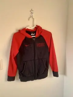 NIKE パーカー　キッズ　Ｓ　130