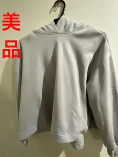 美品　GU ジーユー クロップドスウェットプルパーカー グレー　S　ベージュ