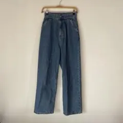 ハイウエストライトブルーデニムパンツ