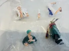 ワンピース フィギュア ガチャガチャ　ルフィ ゾロ セット