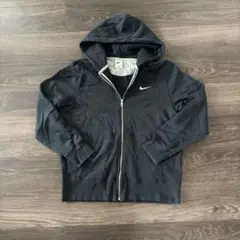 【美品】NIKE ナイキ フルジップパーカー ブラック ワンポイント刺繡S～M