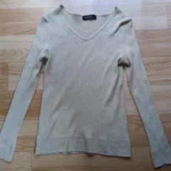 GREEN LABEL RELAXING ラメベージュ Vネック ニット　S〜M