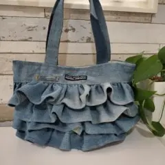 ★訳あり✾肩掛け✾フリルがかわいい♡デニムリメイクバッグ✾大きめサイズ✾
