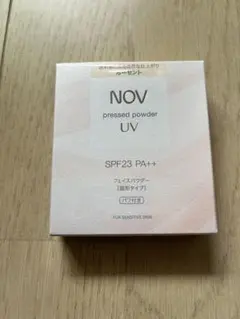 ノブプレストパウダー UV ルーセント　フェイスパウダー　新品のサムネイル