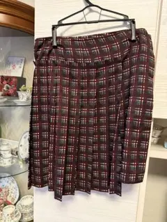 MAX&Co スクールライクアシンメトリースカート　Mサイズ