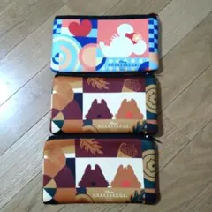 ディズニーアンバサダーホテル　ポーチ 3個セット
