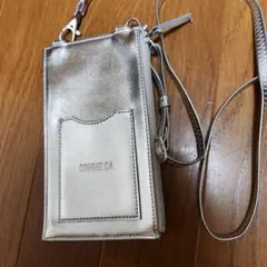 COMME CA スマホショルダーバッグ シルバー