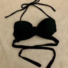 黒いホルターネックビキニトップ 日本製 水着 Mサイズ リボン