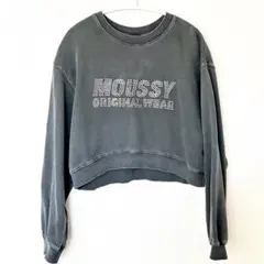 MOUSSY ラインストーン ロゴ スウェット トレーナー ショート丈 グレー