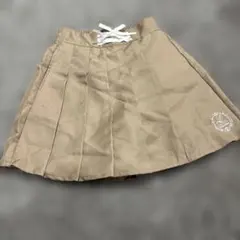ベージュ プリーツスカート風ショートパンツ