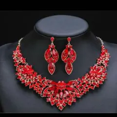 【ダンスに】花モチーフ ネックレス＆イヤリングセット 赤　レッド　結婚式