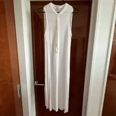 細身　ノースリーブワンピース