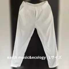 earth music&ecology ホワイト カジュアルパンツのサムネイル