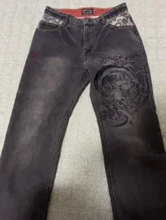 刺繍入りダークグレー デニムパンツ