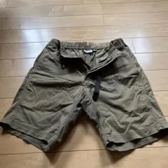 Gramicci ショートパンツ カーキ Sサイズのサムネイル
