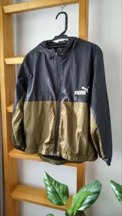 美品！PUMA フード付きジャンパー M 黒・オリーブ&黒　140サイズ
