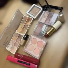 アイシャドウ・チーク・リップetcセット