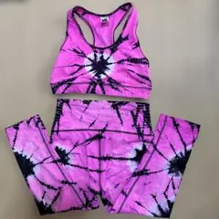 【正規品】 Zumba スポーツブラとレギンスセット【7.8分丈】