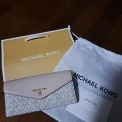 新品未使用☆MICHAEL KORS モノグラム 長財布(ピンク)