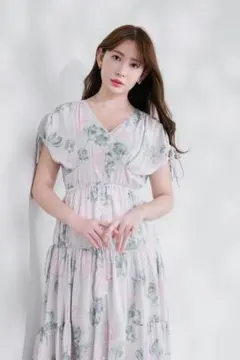 Her lip to Rose Bouquet Dress - メルカリ