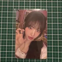 ive リズ シーグリ 2026 トレカ