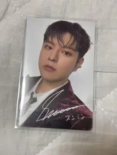 スンミン straykids クリスマスポップアップストア 1万円特典 トレカ