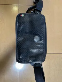 オロビアンコボディバッグ ウエストバックヴィンチェンテ レザーブラック