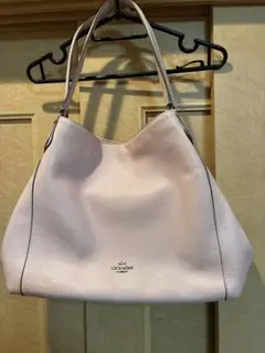 COACH ピンク レザー ショルダーバッグ