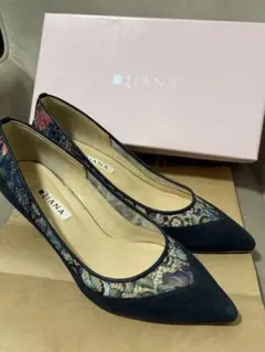 極美品】ダイアナ パンプス21.5cm DIANA 刺繍入り - メルカリ