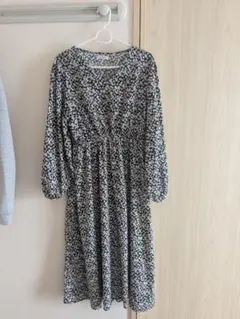 ノームコア 花柄 Vネック 長袖ワンピース　大きいサイズ