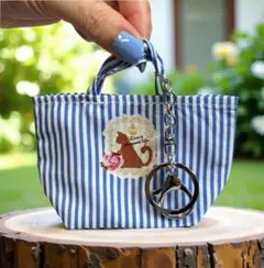 ハンドメイド 手のひらサイズ かわいい 猫 まち有りミニトート チャーム ブルー