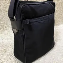 【極美品】プラダ ショルダーバッグ トライアングルロゴ ブラック ユニセックス