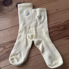 Nike 花刺繍 イエロー ソックス 白菊