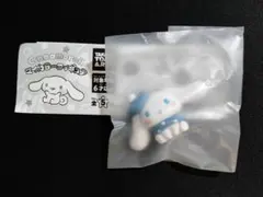 サンリオ　シナモンロール　マイカラーフィギュア　アイスブルー